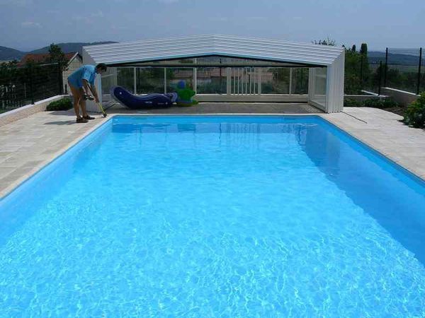 FINIE1-1243506337